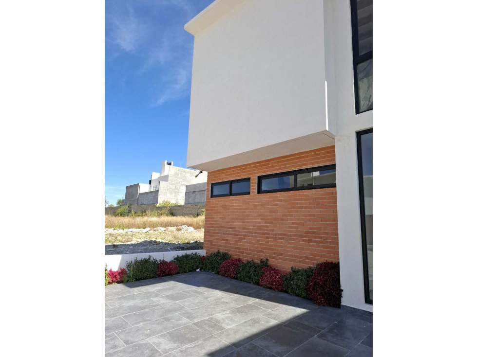 CASA EN VENTA COTO BLVD JEFFERSON ALTOZANO — foto 2