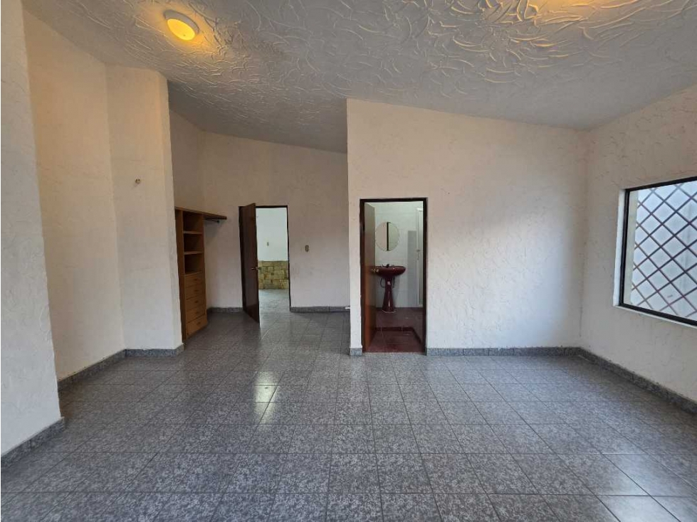 Casa en Venta cumbres 3 sector con 2 habitaciones en 1 planta - 4