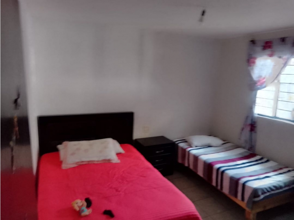 Casa en venta de 2 pisos en colonia 5 de mayo - 5