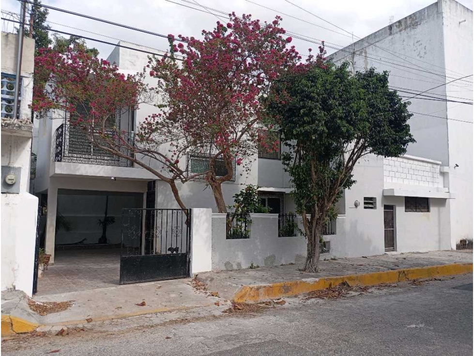 Casa en venta de 3 recamaras 2 plantas en el Centro de Mérida, Yucatán — foto 3