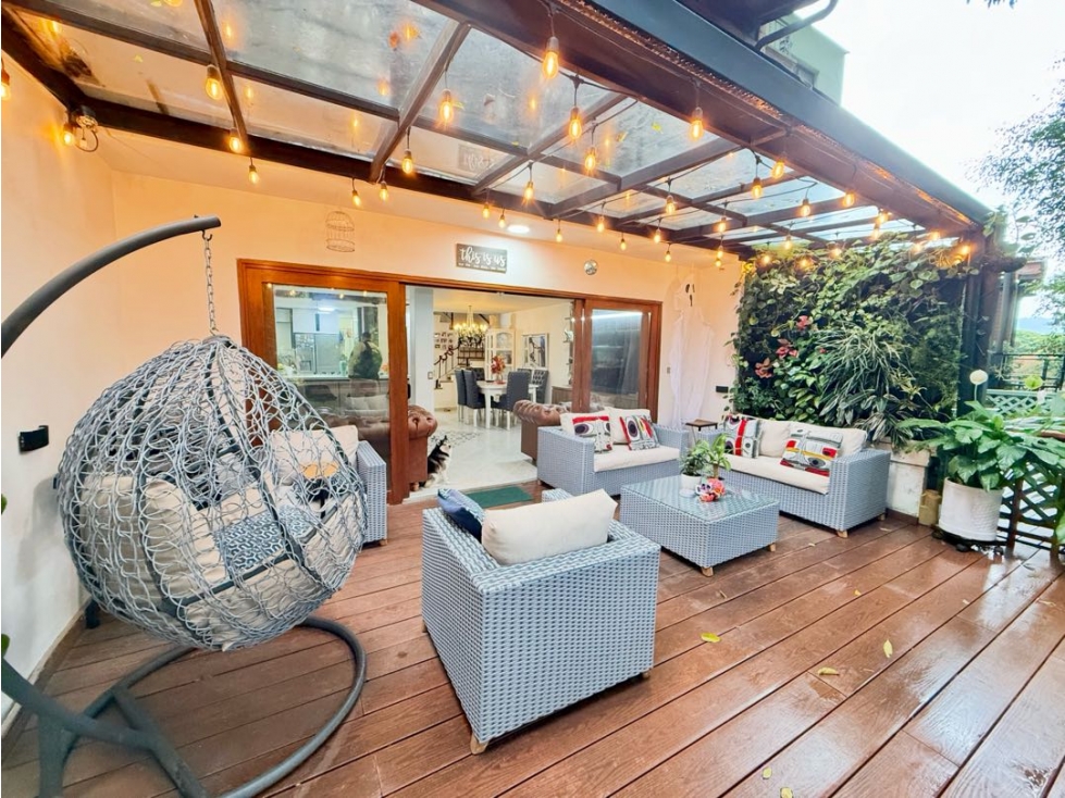 Casa en venta de 3 niveles en Envigado sector El Escobero — foto 4