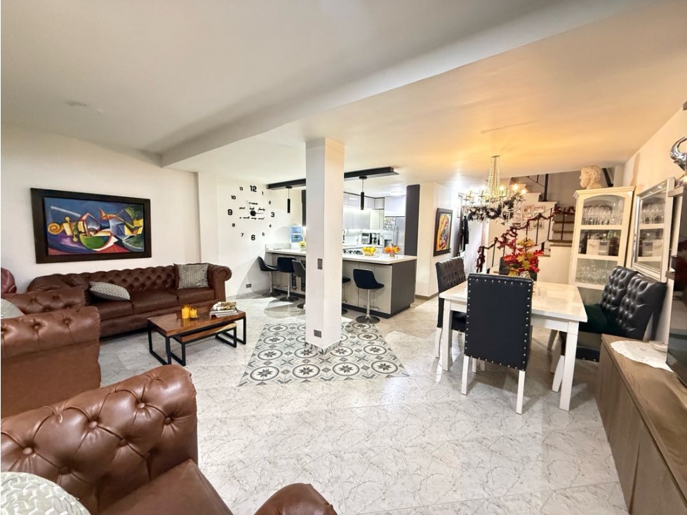 Casa en venta de 3 niveles en Envigado sector El Escobero — foto 6
