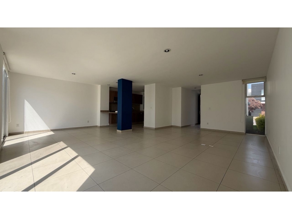 Casa en venta de 3 recámaras con baño c/u y en esquina! — foto 3