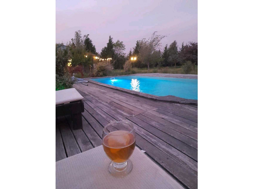 CASA EN VENTA DE CATEGORIA PUERTO MADRYN CHUBUT - 1