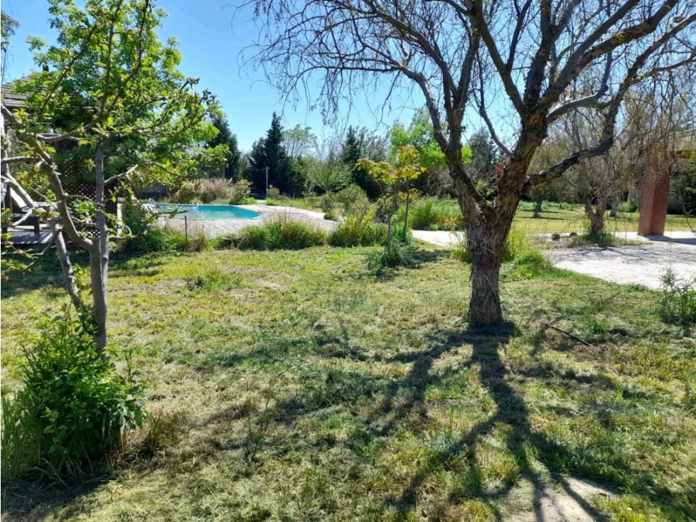 CASA EN VENTA DE CATEGORIA PUERTO MADRYN CHUBUT - 3