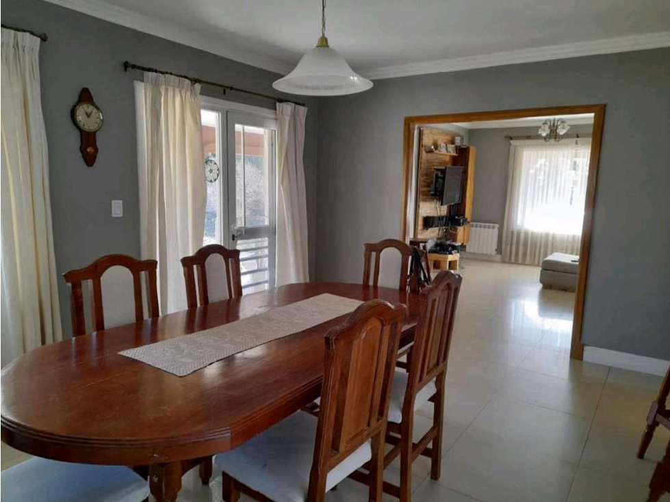 CASA EN VENTA DE CATEGORIA PUERTO MADRYN CHUBUT - 6