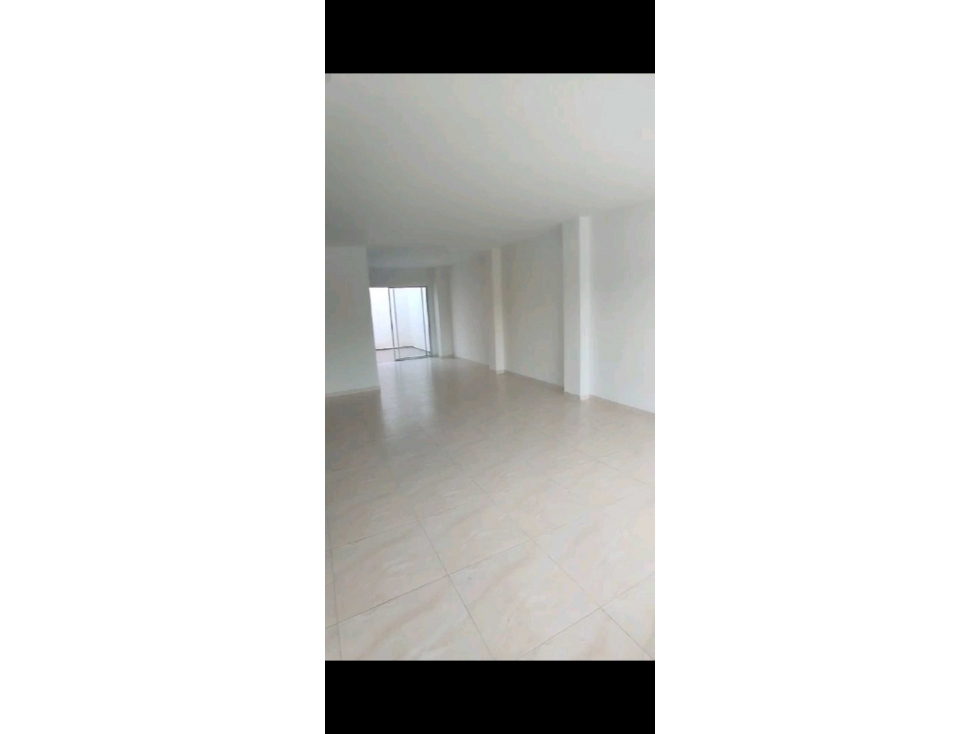 Casa en venta de dos pisos en villa Nova