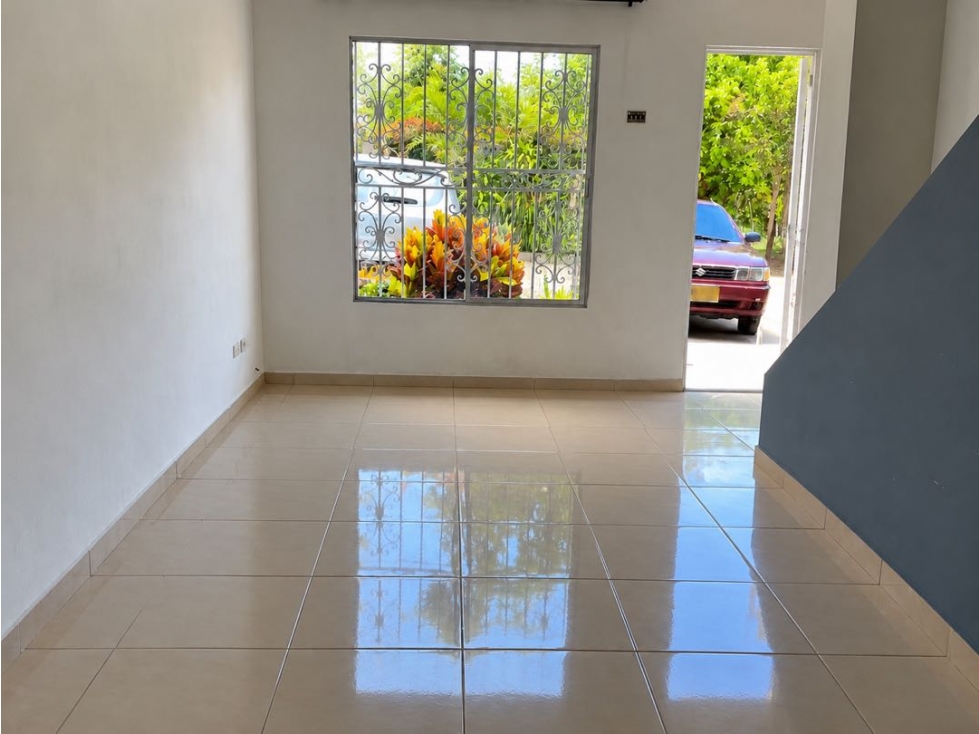 CASA EN VENTA DE DOS PISOS EN LA URBANIZACIÓN PUERTAS DE ALCALÁ - 3