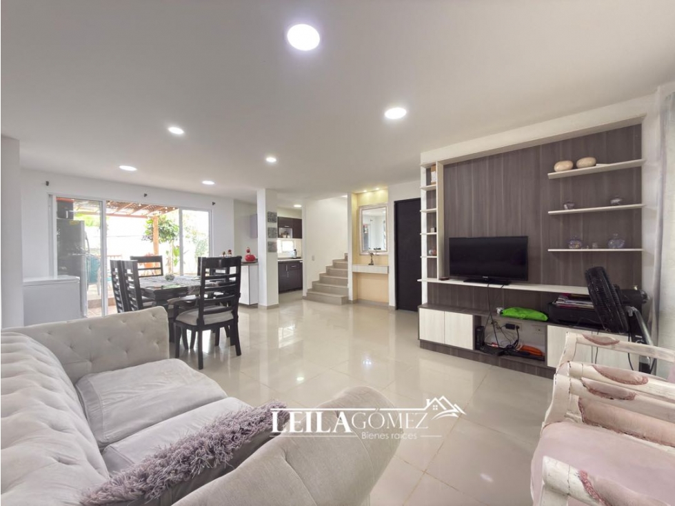 Casa En Venta Turbaco de DOS PLANTAS Conjunto Residencial