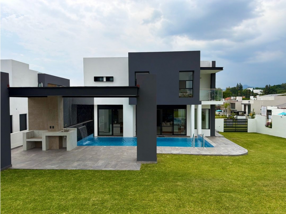 Casa en venta en zona Residencial Lomas de Cocoyoc Morelos