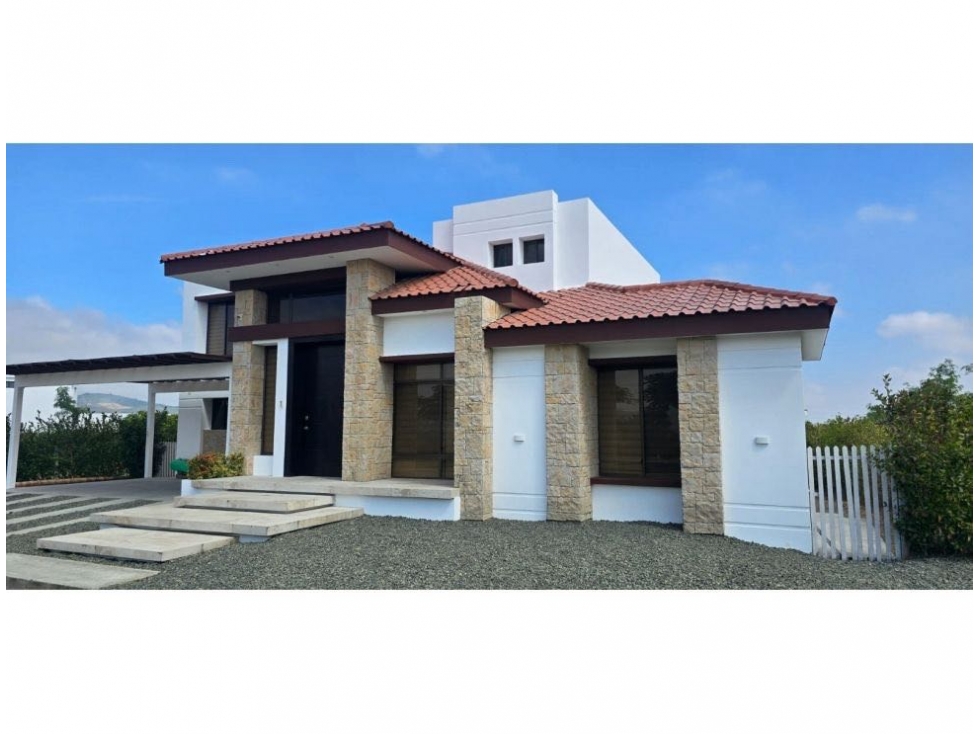 Casa en venta dentro de Urb. Montecristi Golf Club. - 3