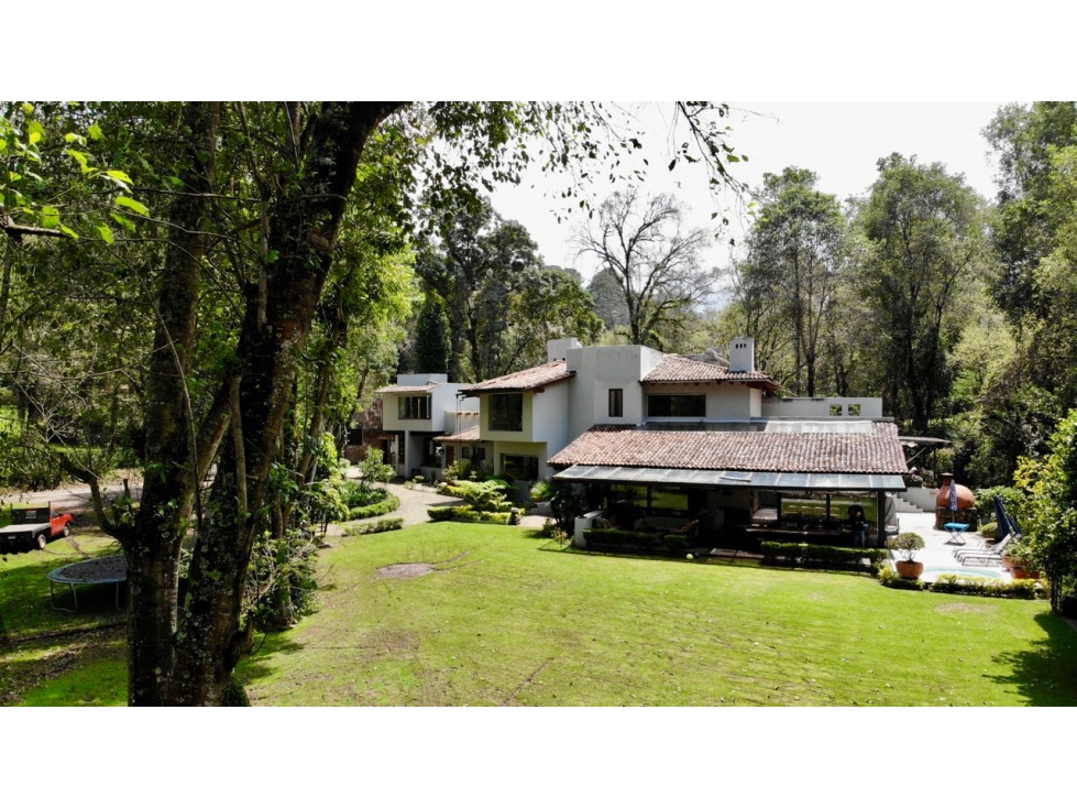 Casa en venta dentro del club de golf Avándaro, frente al hoyo #6 — foto 6