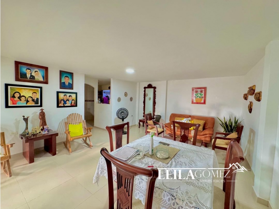 Casa En Venta Dividida en DOS APARTAMENTOS, Barrio Los Caracoles ctg — foto 5