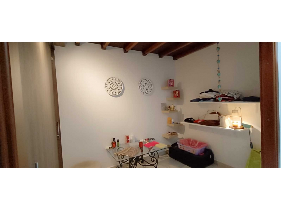 CASA EN VENTA DOS NIVELES- MÁS MANZARDA CAMINO VERDE ENVIGADO ANTIOQUI — foto 4