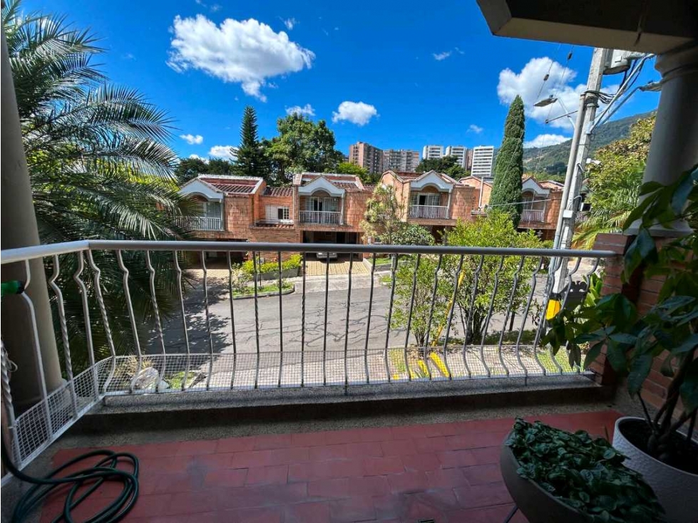 CASA EN VENTA EL ESCOBERO ENVIGADO — foto 3
