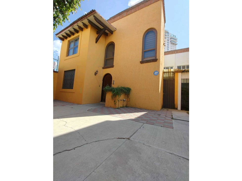 Casa en Venta El Jacal a una cuadra de Constituyentes