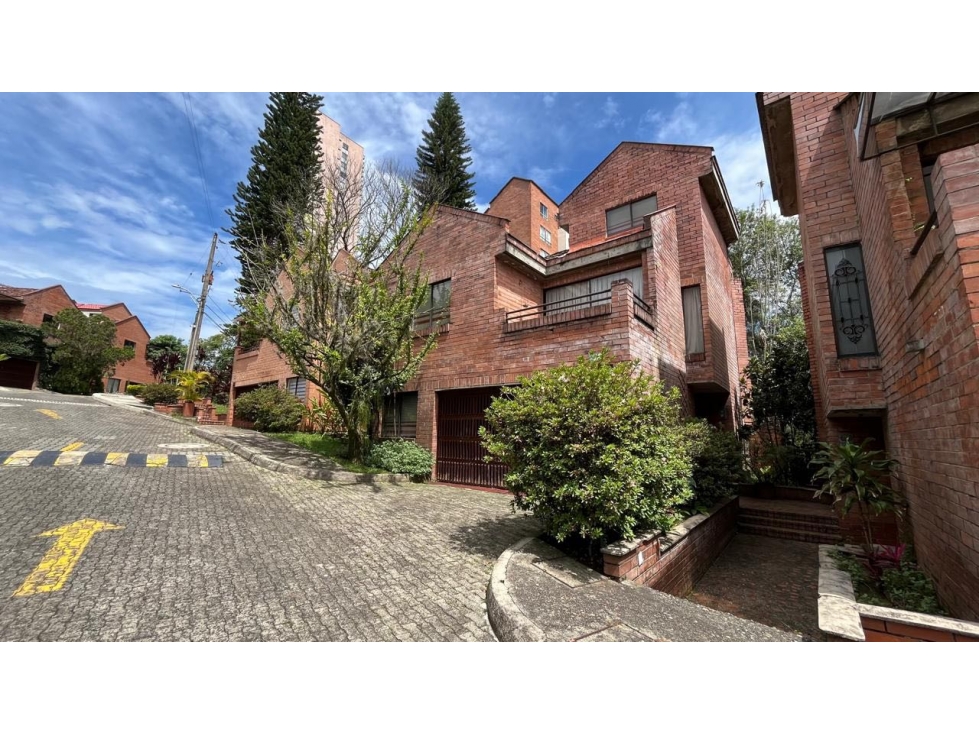 Casa en Venta El Poblado Medellín