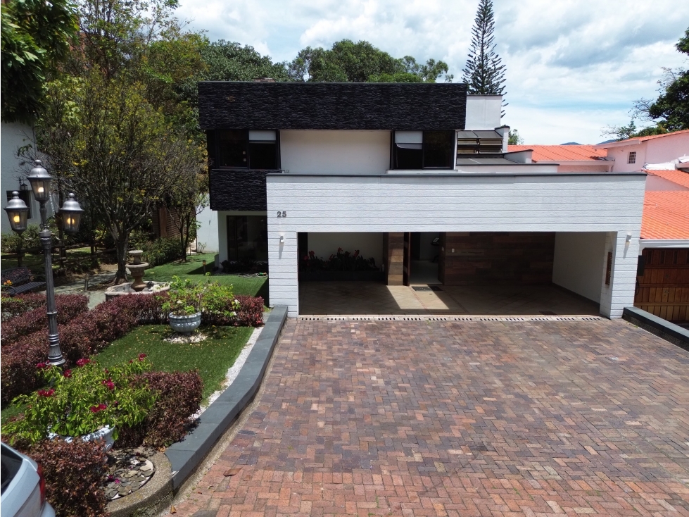 Casa en Venta El Poblado sector el Campestre