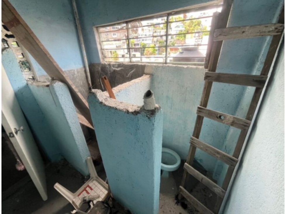 Casa en Venta en Acapulco - Amplia Propiedad con Gran Potencial - 4