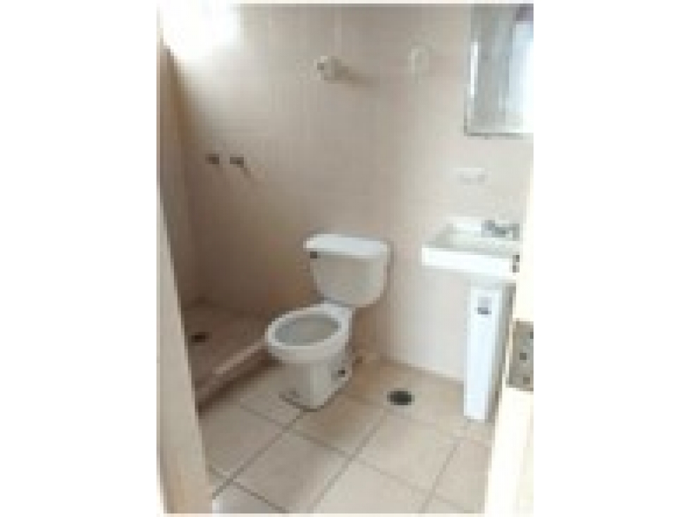 Casa en Venta en Agua Dulce, Veracruz - Oportunidad de Inversión - 2