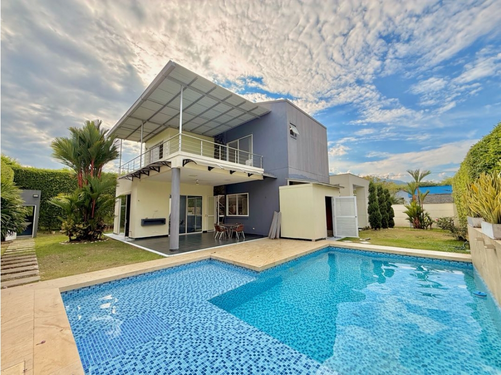 Casa en Venta en Alfaguara Valle Verde- Jamundi