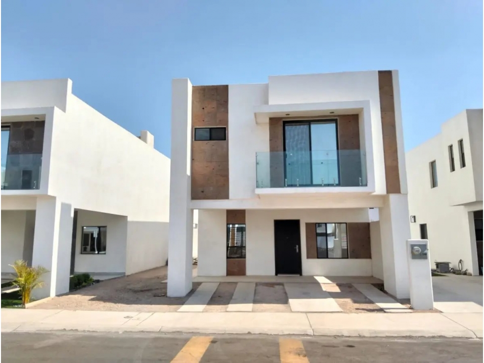 Casa en Venta en Altaria Residencial, Mexicali, Baja California - 1