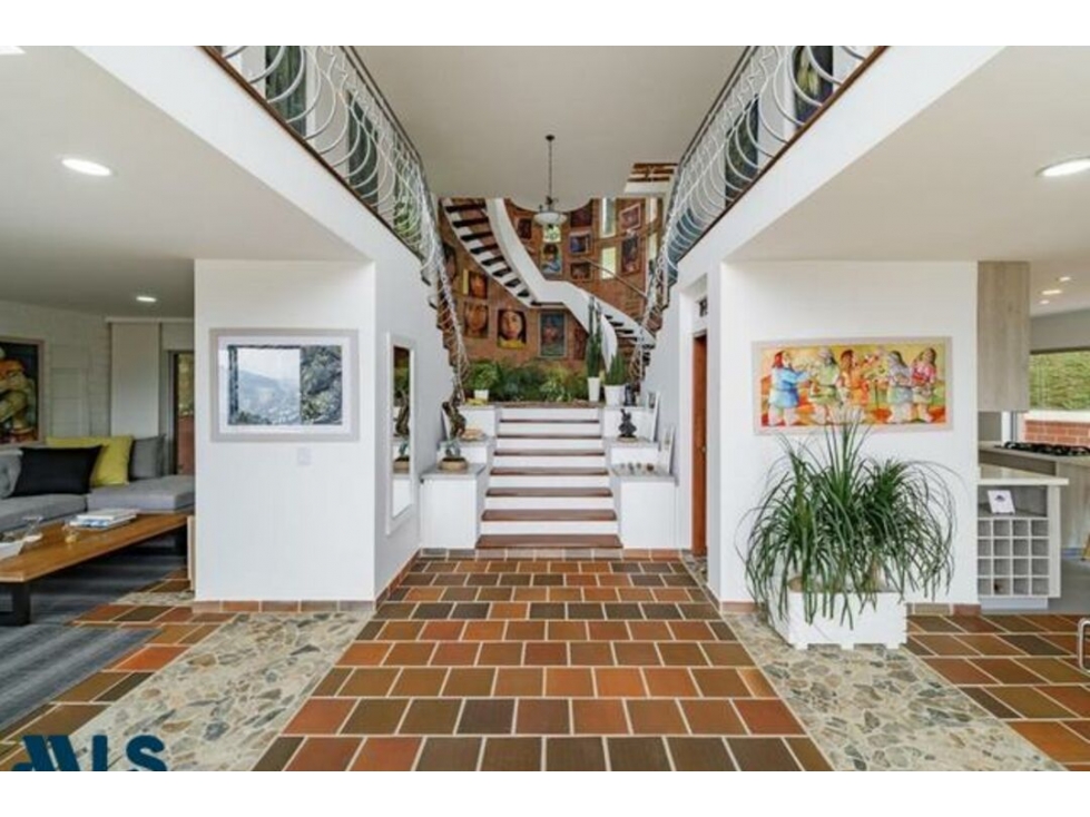 Casa en venta en Altavista, Medellín