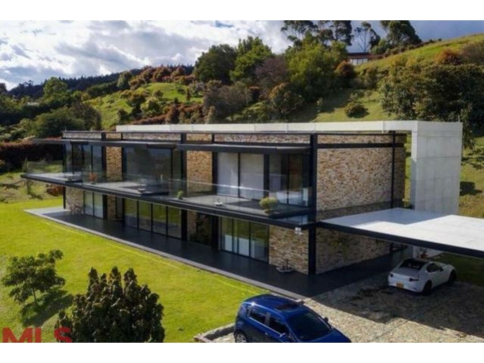 Casa en venta en Alto de las Palmas, Envigado - 1