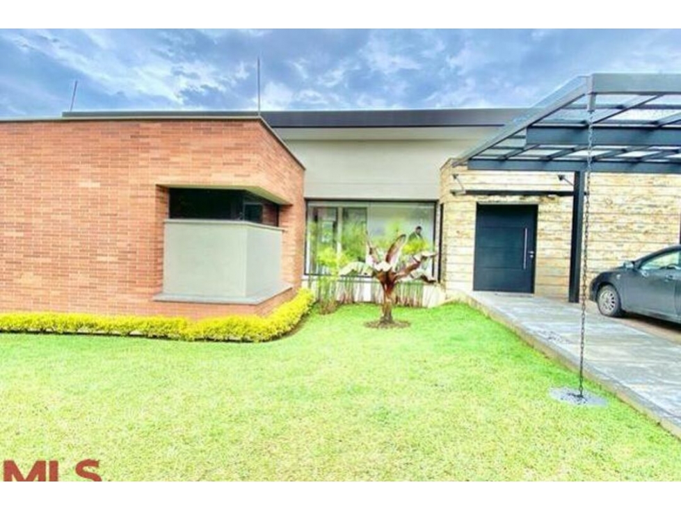 Casa en venta en Alto de las Palmas, Envigado