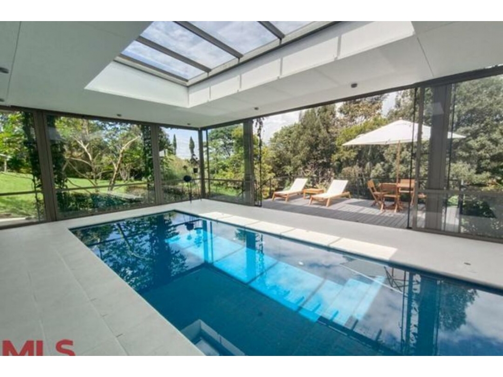 Casa en venta en Alto de las Palmas, Envigado — foto 2