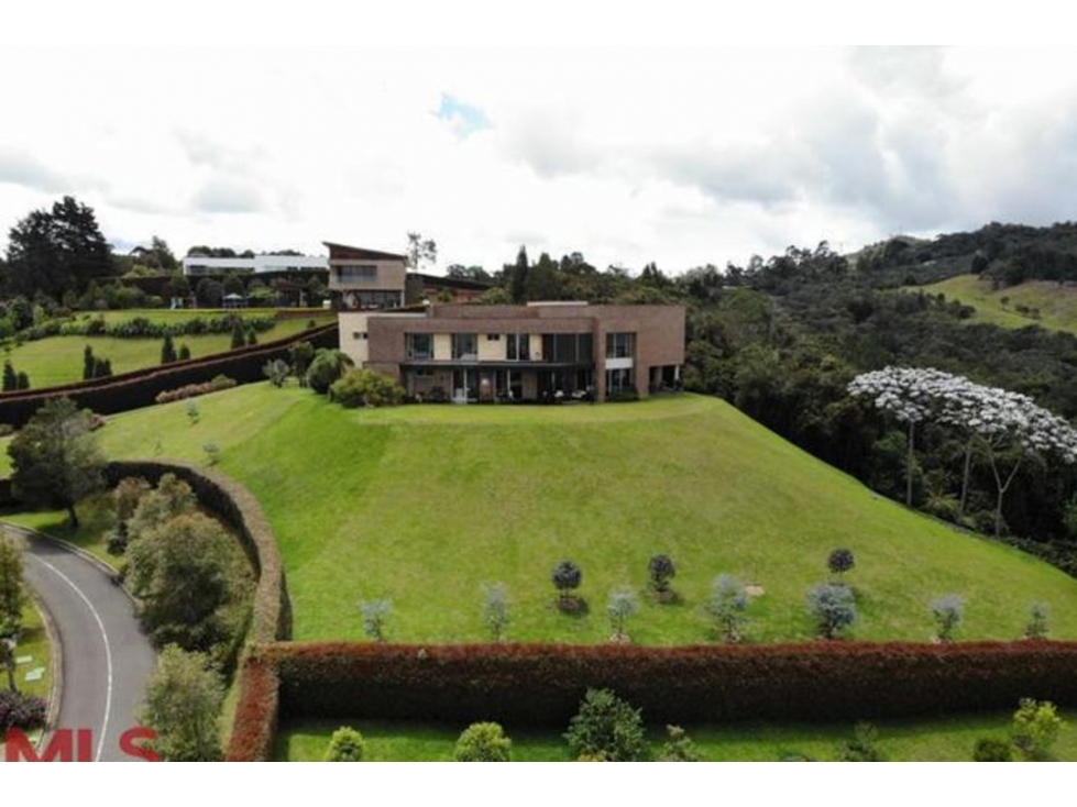 Casa en venta en Alto de las Palmas, Envigado — foto 2