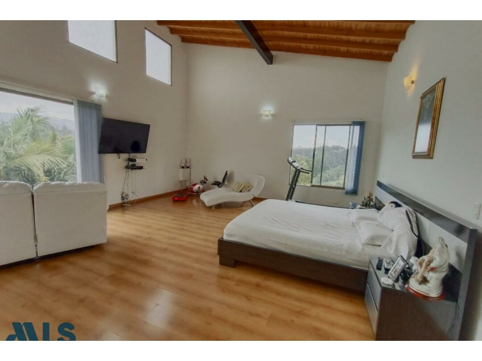 Casa en venta en Alto de las Palmas, Envigado