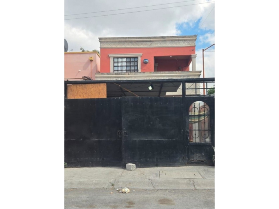 Casa en Venta en Ampliación Bugambilias, Reynosa | ¡Oportunidad! - 1