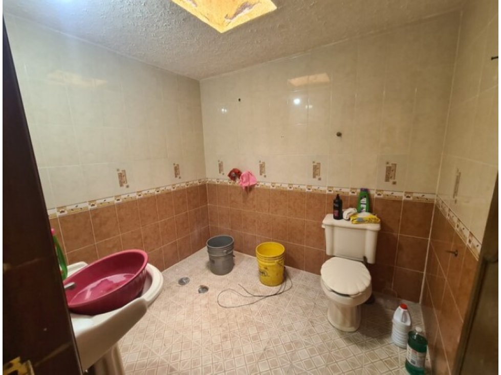 Casa en Venta en Ampliación Dos de Diciembre, Morelia | 313m² Terreno - 4