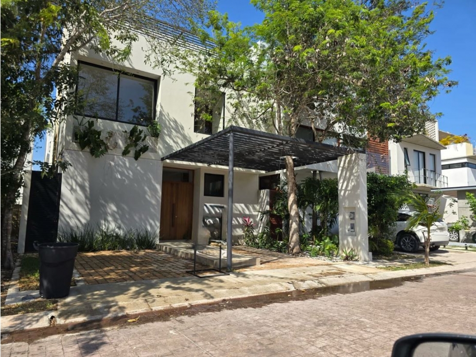 Venta de Casa en Cancún - Aqua Residencial