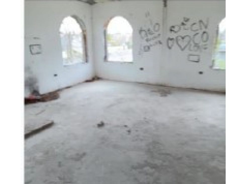 Casa en Venta en Aquiles Serdán, Reynosa - 673m² de Terreno - 3