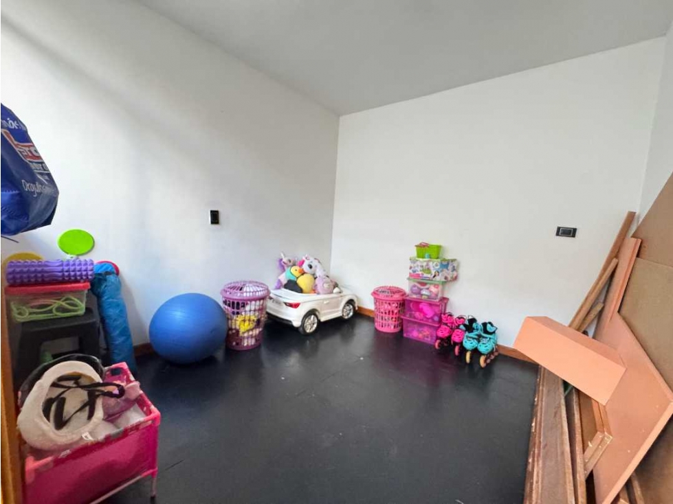 Casa en venta en aquine alto cerca al centro de Pasto N — foto 5
