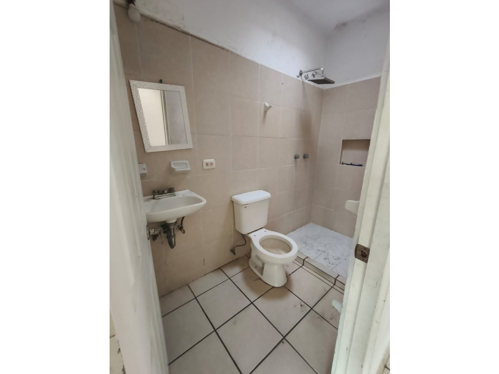 Casa en Venta en Banus Residencial, Tlajomulco - ¡Lista para habitar! — foto 3