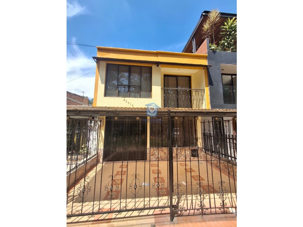 Casa en venta en Barrio Poblado I-Pereira