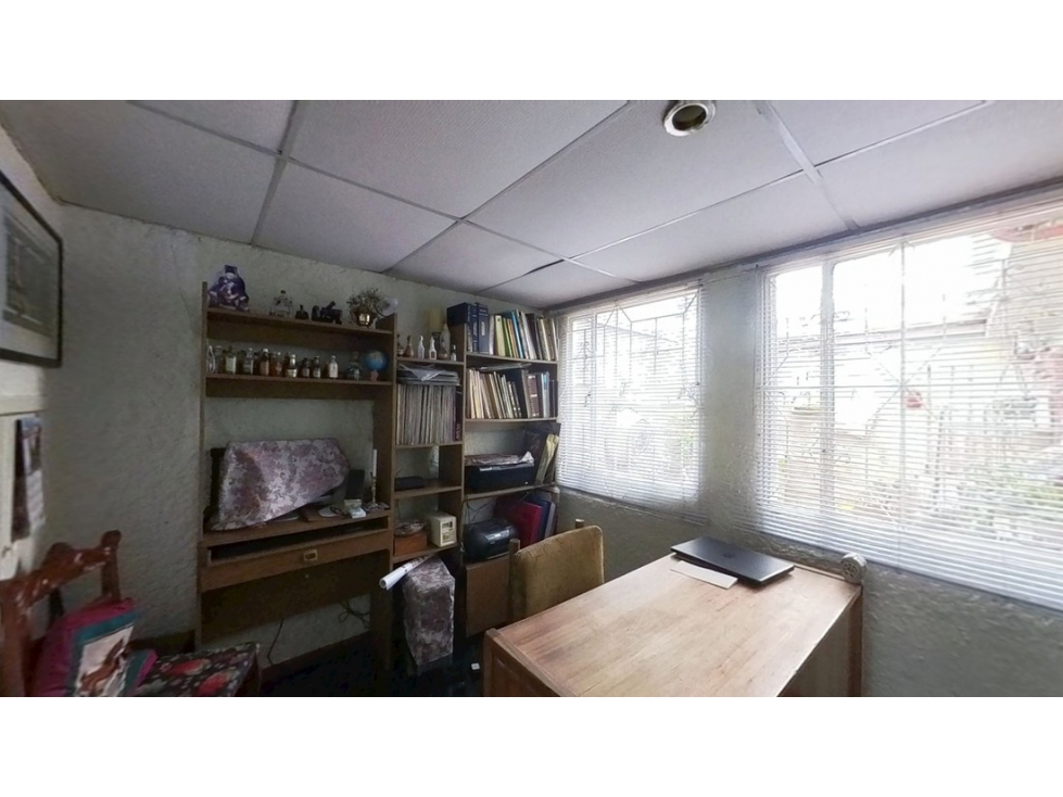 Casa en venta en Bogotá, Engativa, Casa de Barrio 4 alcobas — foto 2