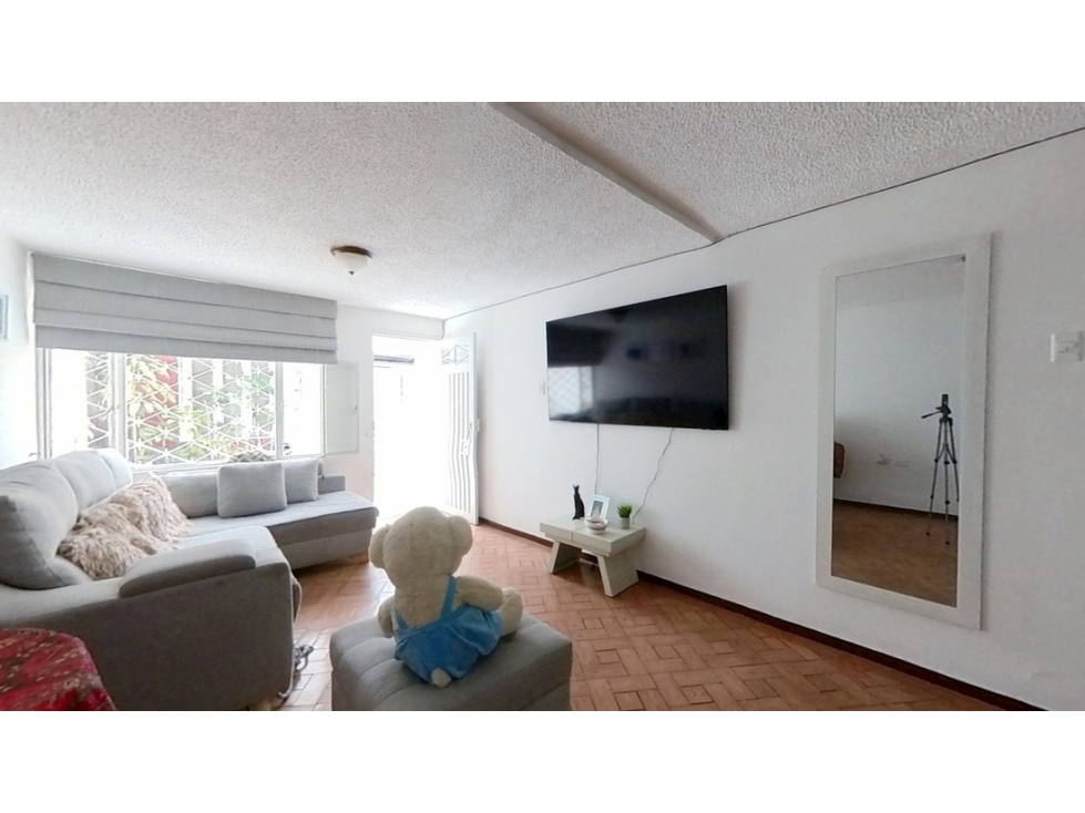 Casa en venta en Bogotá, Engativa, Casa de Barrio 4 alcobas