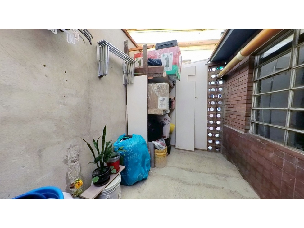 Casa en venta en Bogotá, Fontibon, Casa de Barrio 5 alcobas — foto 2
