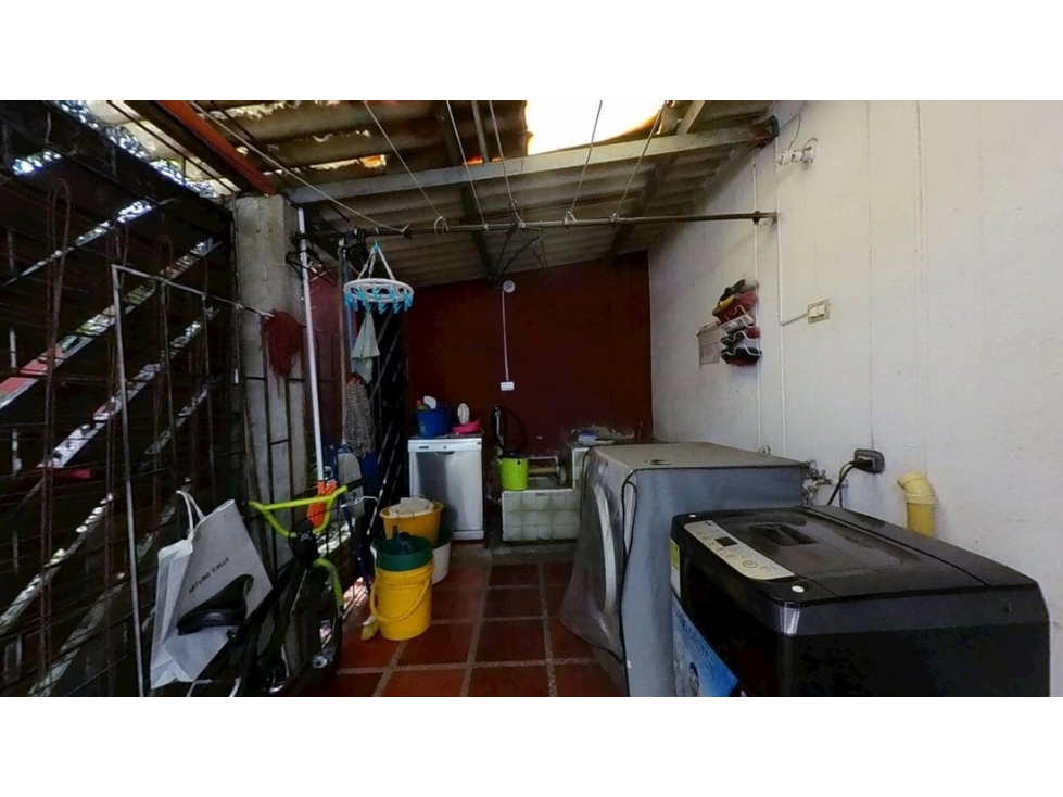 Casa en venta en Bogotá, Suba, Casa de Barrio 8 alcobas — foto 3