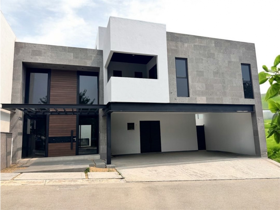Casa en venta en Bosques de las Misiones en Santiago NL - 1