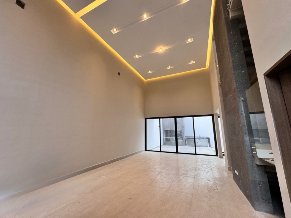 Casa en venta en Bosques de las Misiones en Santiago NL - 2