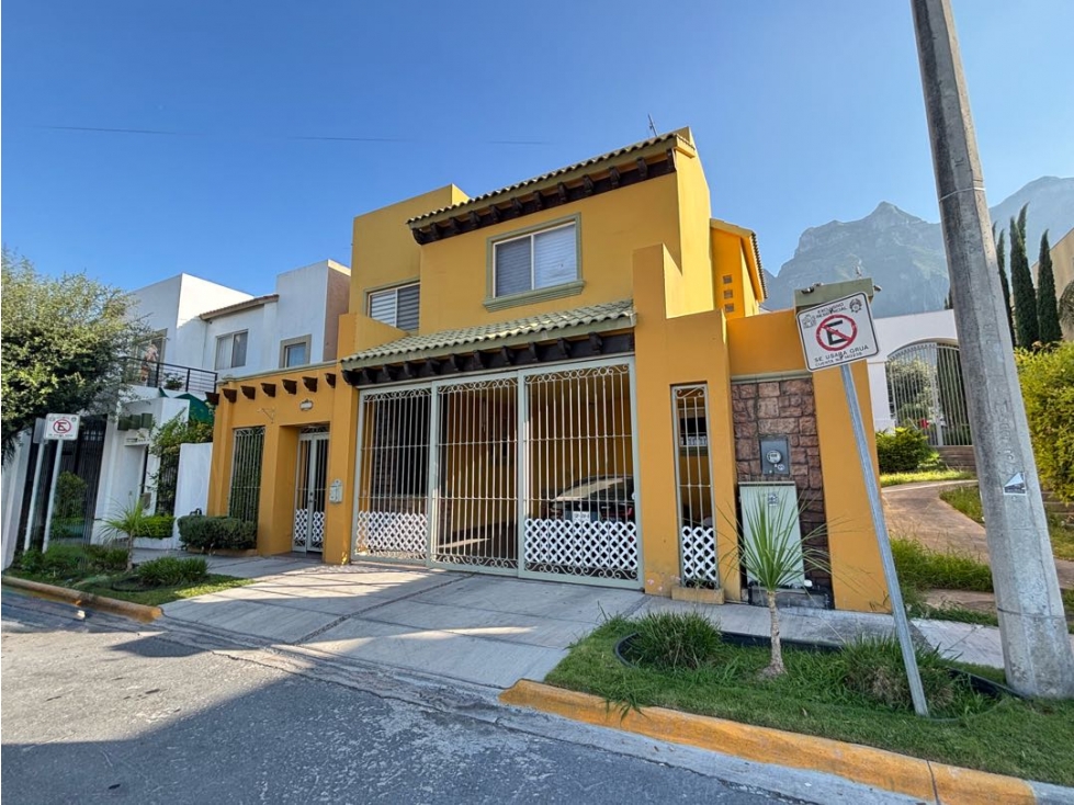 Casa en venta en Bosques de las Cumbres Monterrey — foto 2