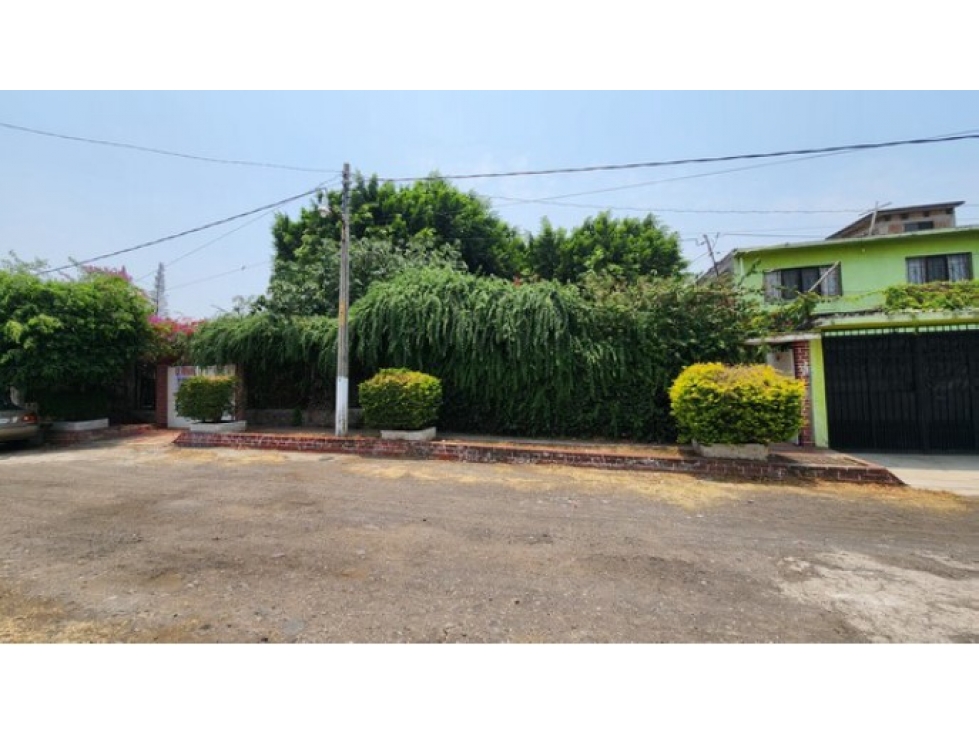 Casa en Venta en Brisas de Cuautla, 800m2 de terreno con Palapa - 1