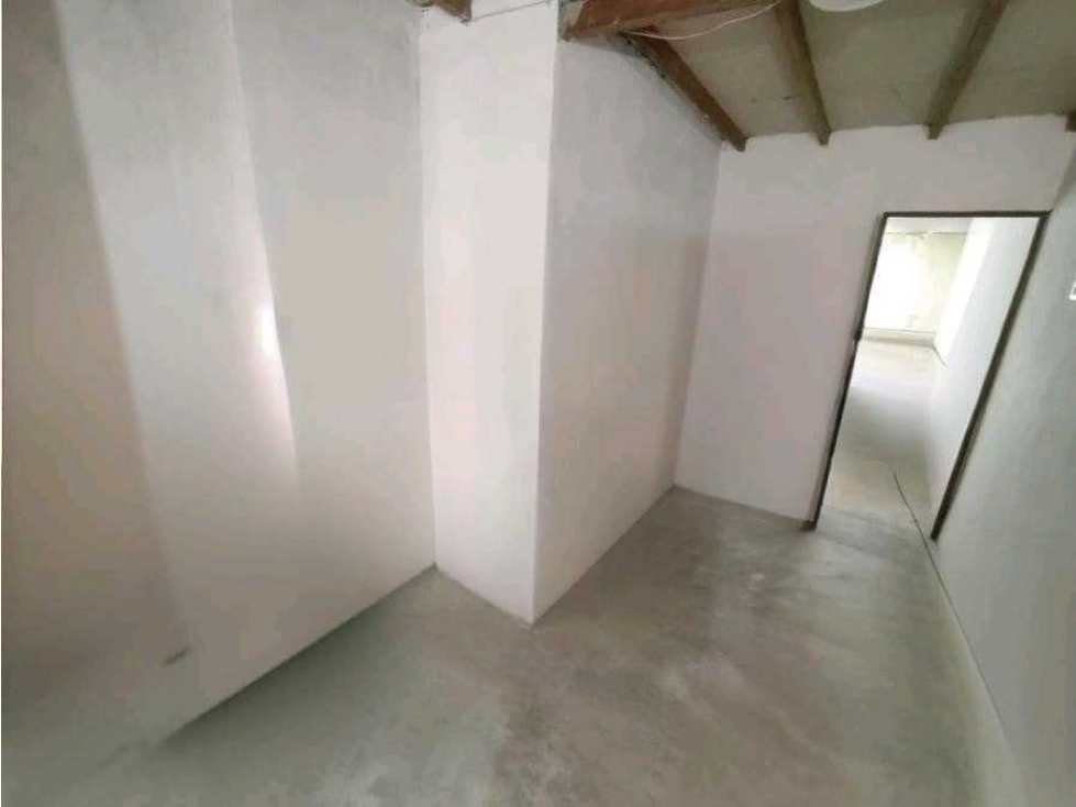 CASA EN VENTA SOLO EFECTIVO EN BUENOS AIRES QUINTA LINDA — foto 3