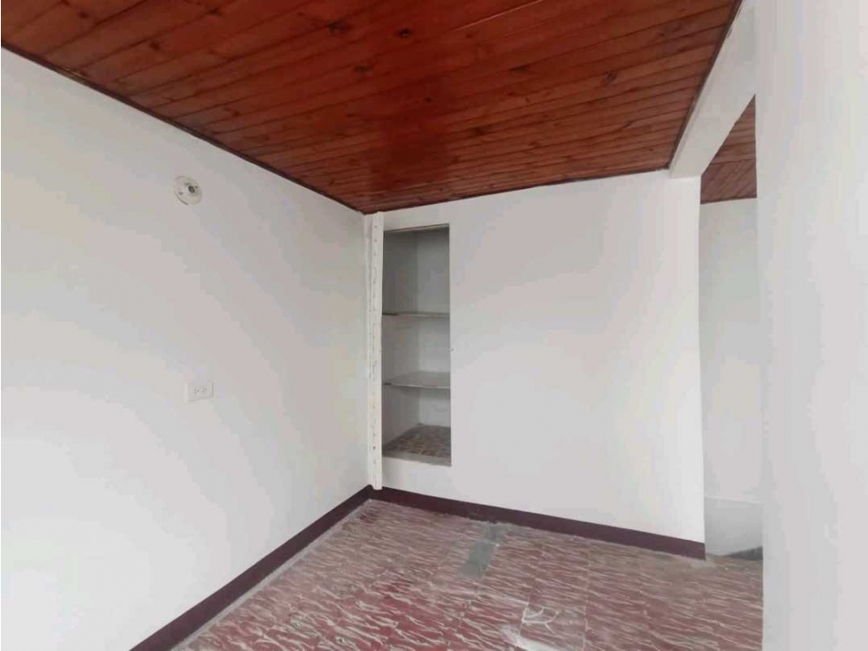 CASA EN VENTA EN BUENOS AIRES CERCA A LA CENTRAL — foto 4