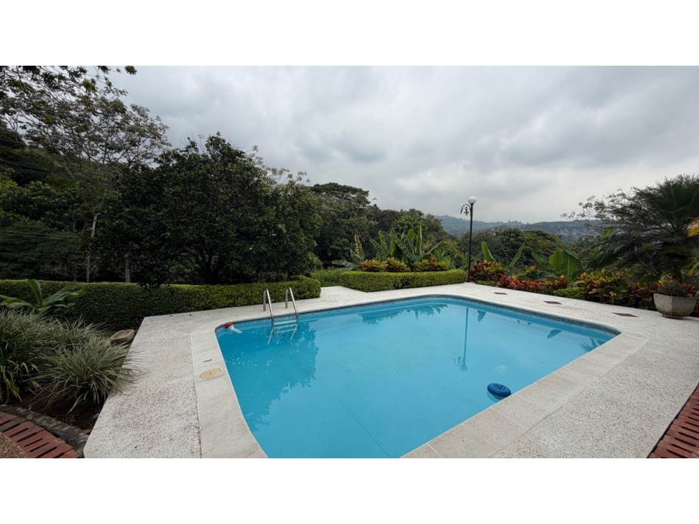 CASA EN VENTA EN CALI, CIUDAD JARDIN